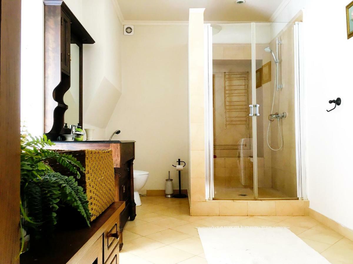 Apartment On Rynok Square Львів Екстер'єр фото
