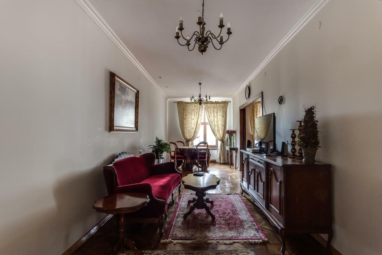 Apartment On Rynok Square Львів Екстер'єр фото